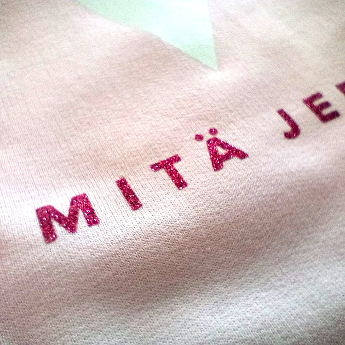 Huppari "MJT Mitä Jeesus tekisi?" - Vaaleanpunainen, M-koko