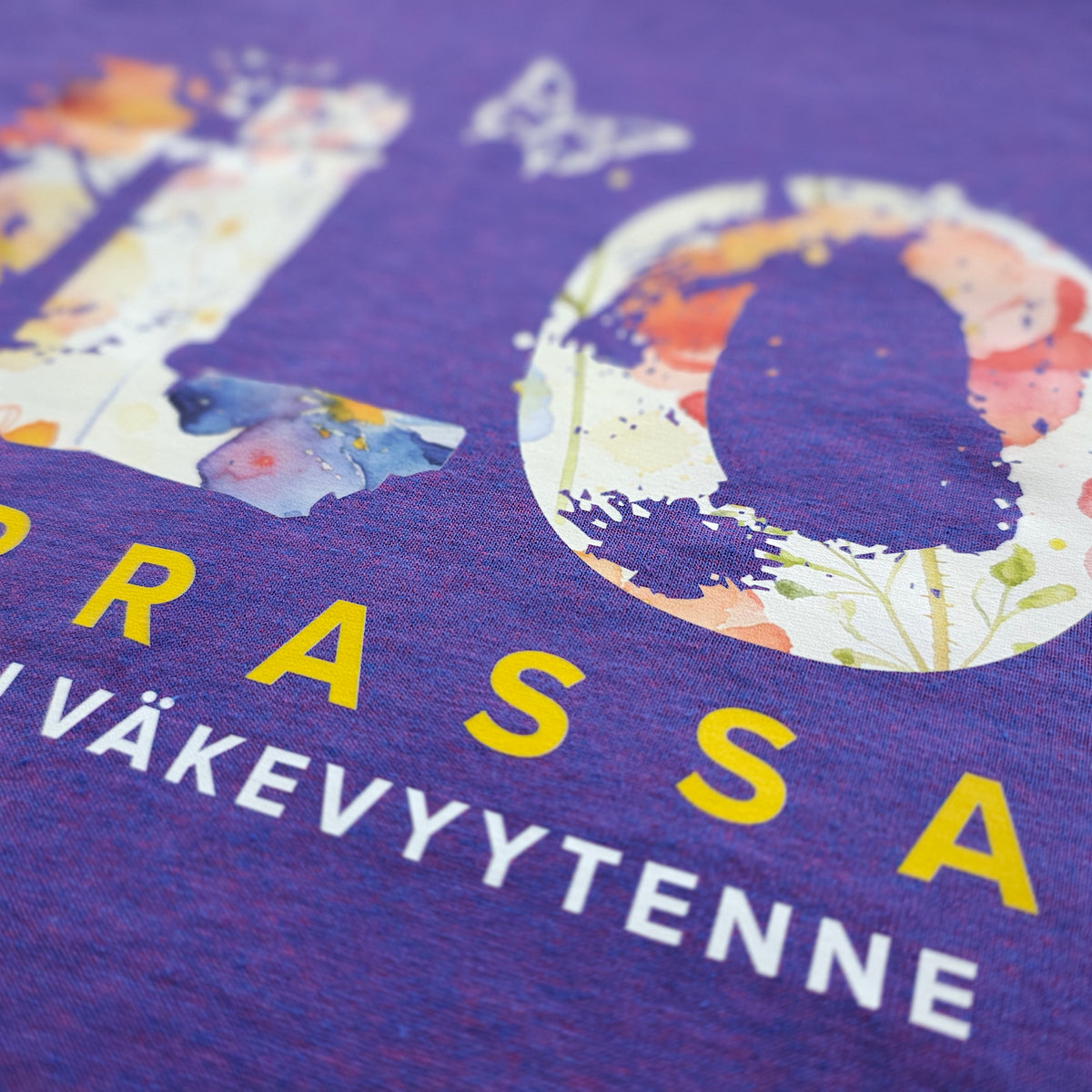 T-paita "Ilo Herrassa"