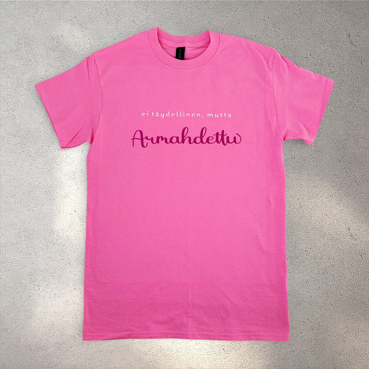T-paita "Armahdettu"