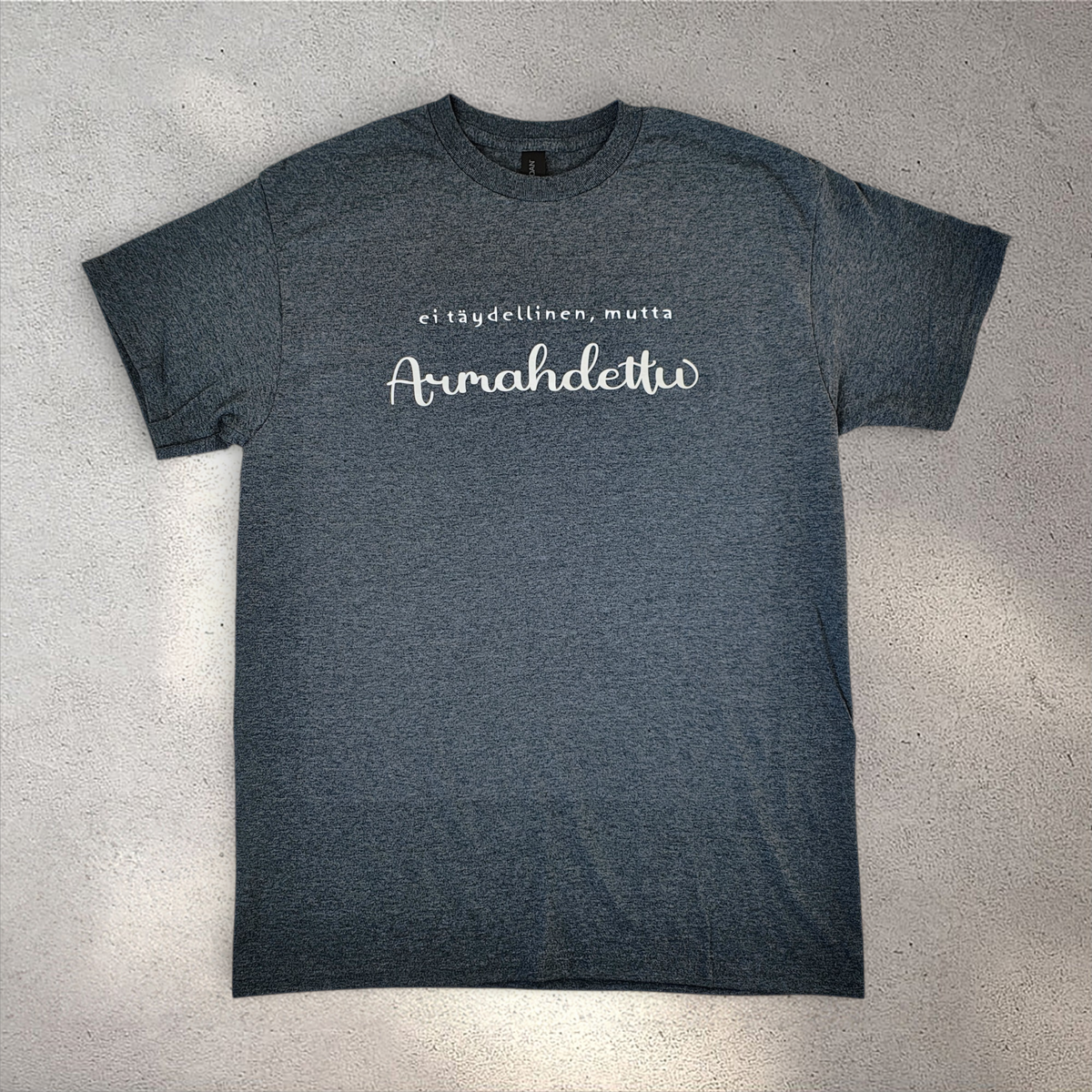 T-paita "Armahdettu"