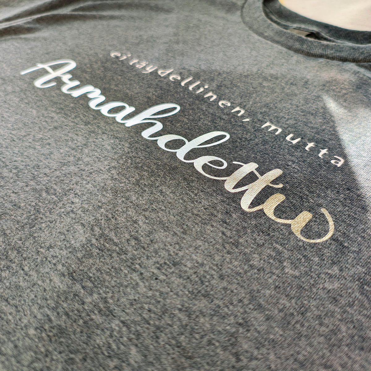 T-paita "Armahdettu"