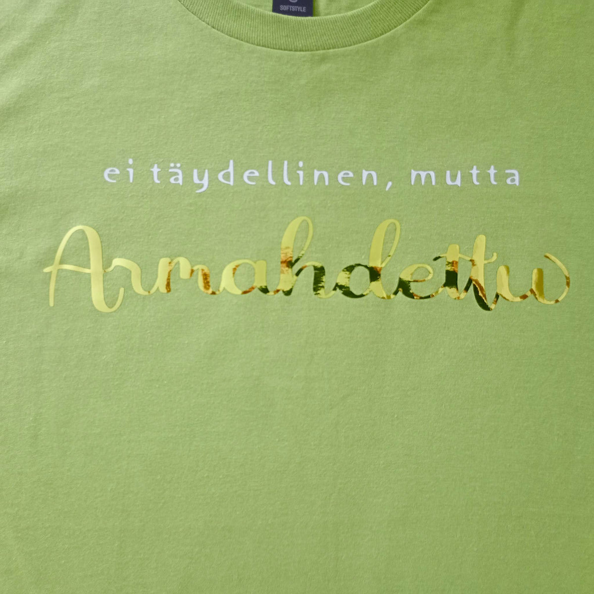 T-paita "Armahdettu"